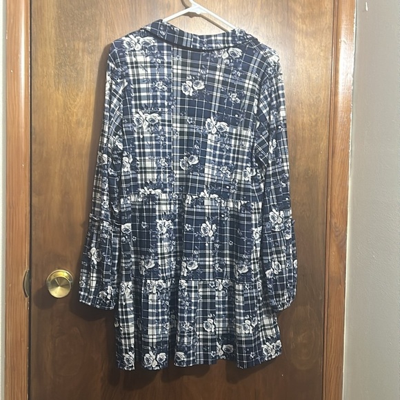 Style & Co. Navy and White Plaid Long Sleeve Dress - Picture 4 of 4